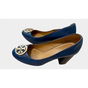 Tory Burch Leather Block Heel Pumps Women 9.5 Navy Blue Good Logo Medallion
